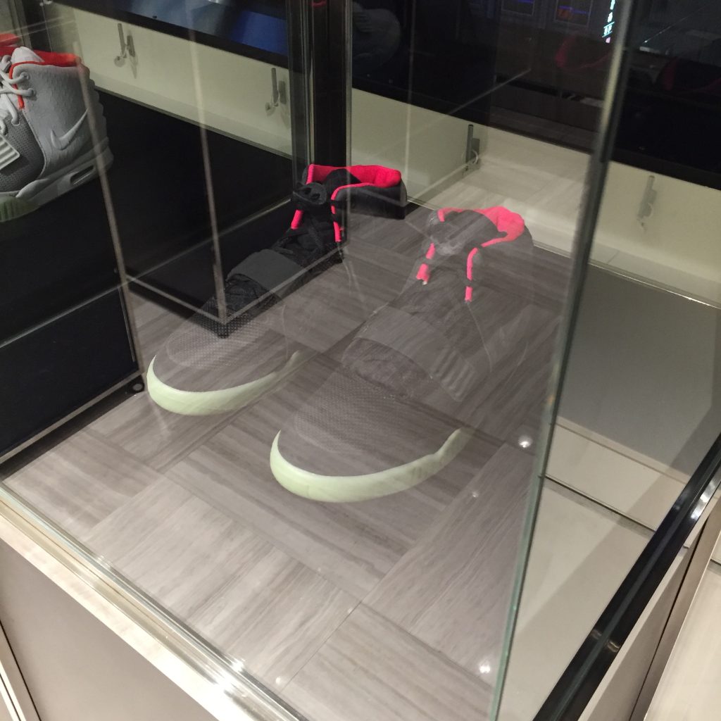 king-masa-shoceseum-at-barneys-new-york-shinjuku-review