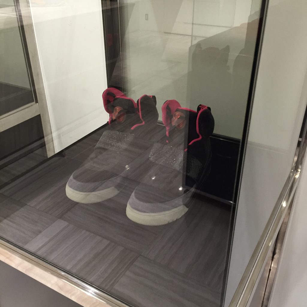 king-masa-shoceseum-at-barneys-new-york-shinjuku-review