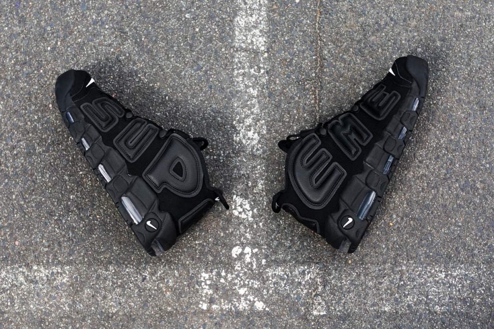 supreme-nike-air-more-uptempo-release-20170429-black