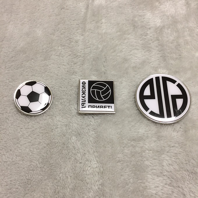 gosha-rubchinskiy-adidas-soccer-2017aw-pins-set