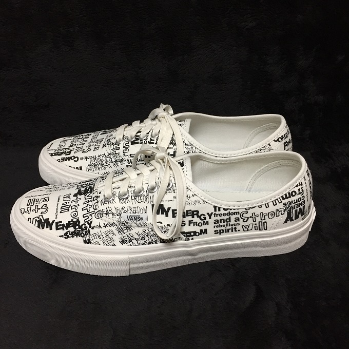 comme-des-garcons-cdg-vnas-authentic-lx