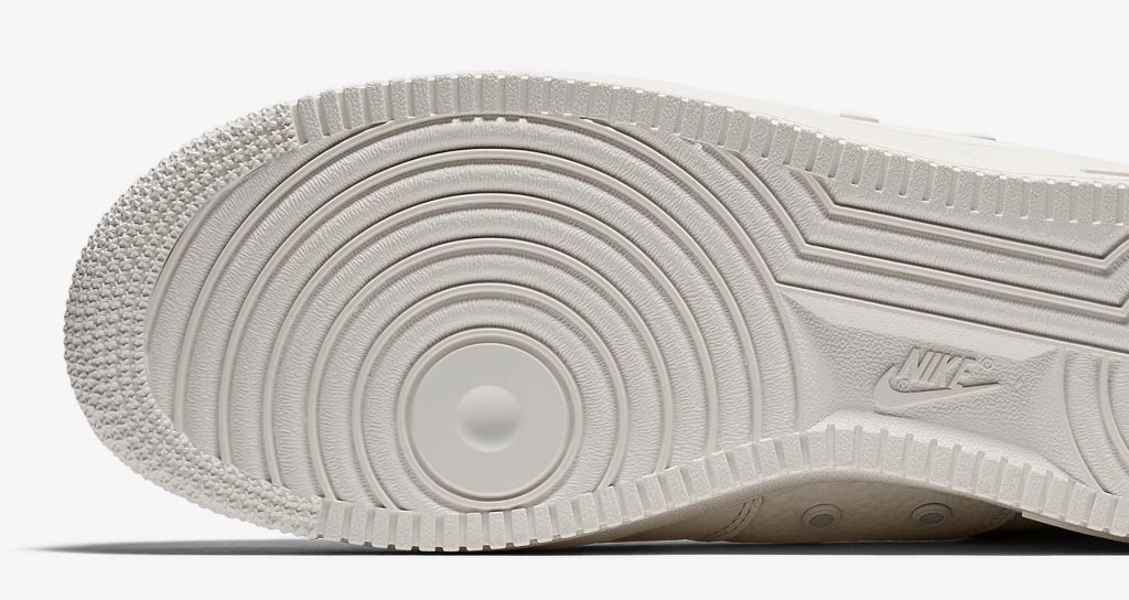 nike-special-field-air-force-1-mid-triple-ivory-release-20170715