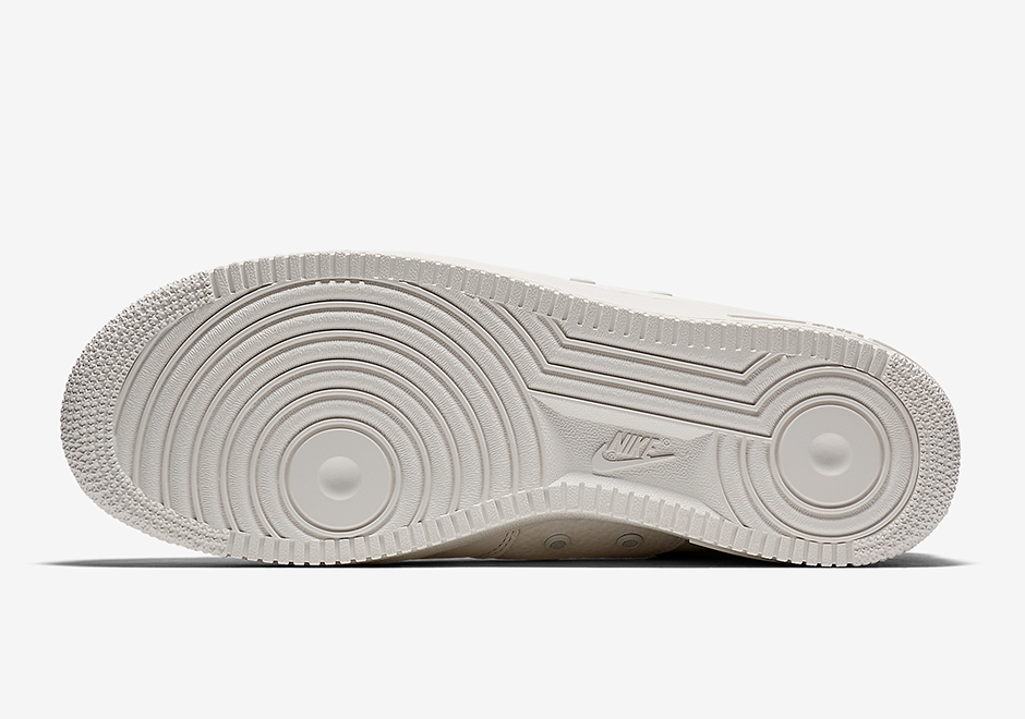 nike-special-field-air-force-1-mid-triple-ivory-release-20170715