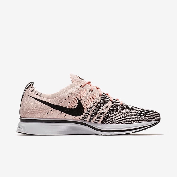 nike-flyknit-trainer-sunset-tint-release-20170824