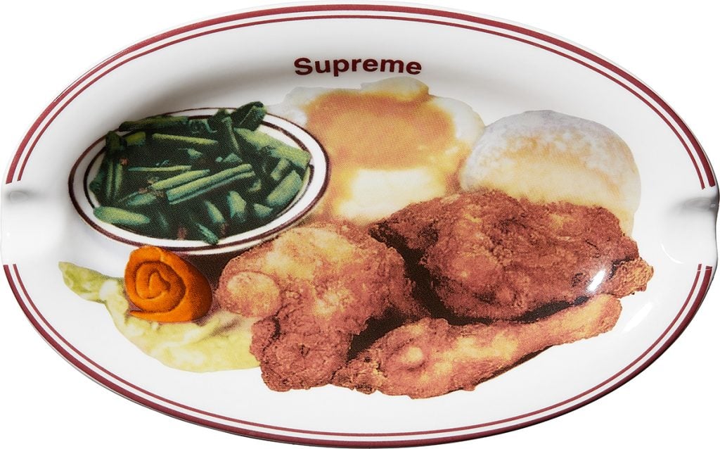 supreme-18ss-spring-summer-chicken-dinner-plate-ashtray