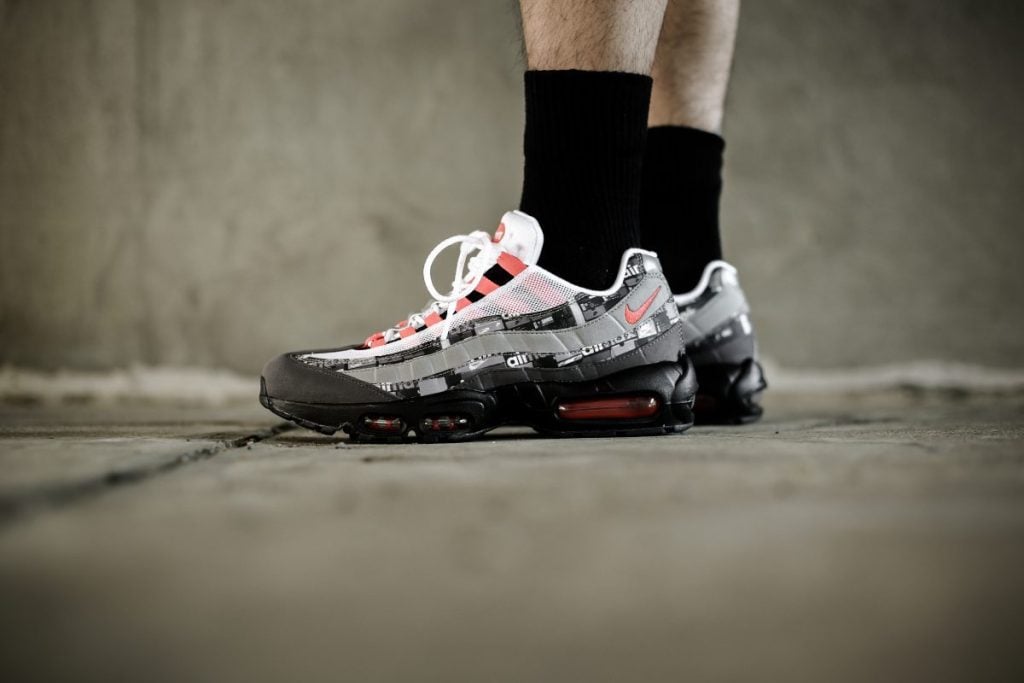 atmos-nike-air-max-95-we-love-nike-release-2018519