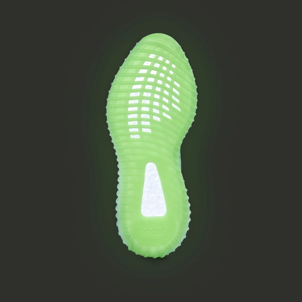 adidas-yeezy-boost-350-v2-glow-in-the-dark-release-20190525