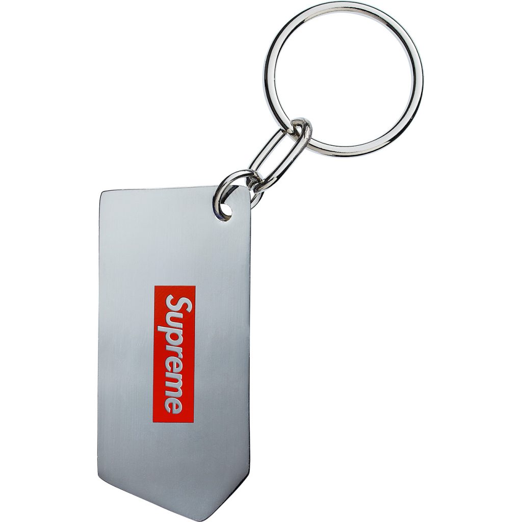 supreme-18aw-fall-winter-payphone-keychain