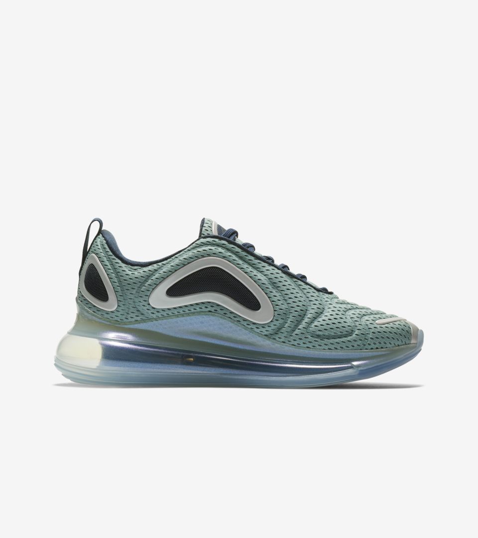 nike-womens-air-max-720-northern-lights-metallic-silver-midnight-navy-ar9293-001-release-20190201