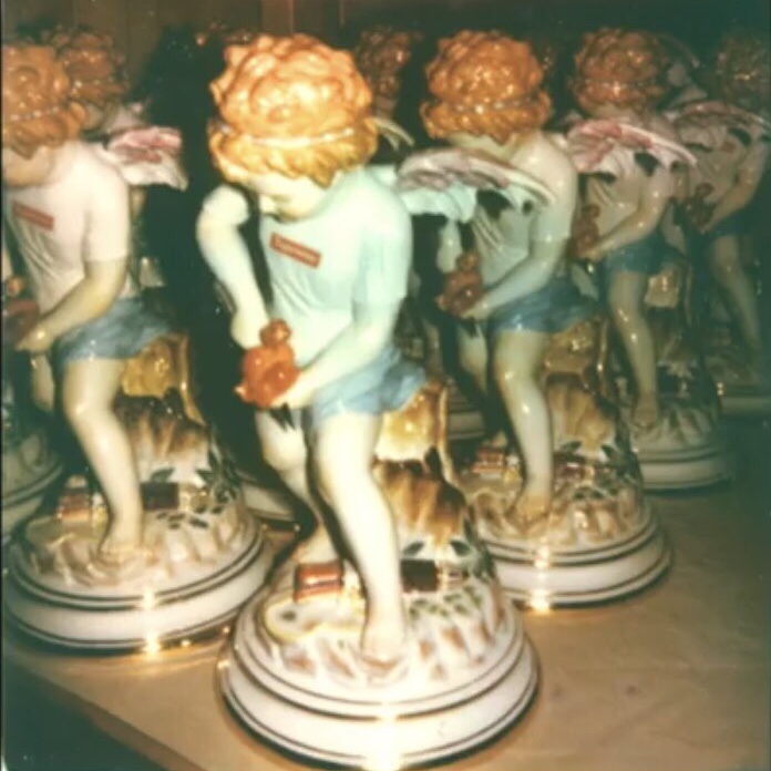 supreme-19ss-spring-summer-supreme-meissen-hand-painted-porcelain-cupid-figurine