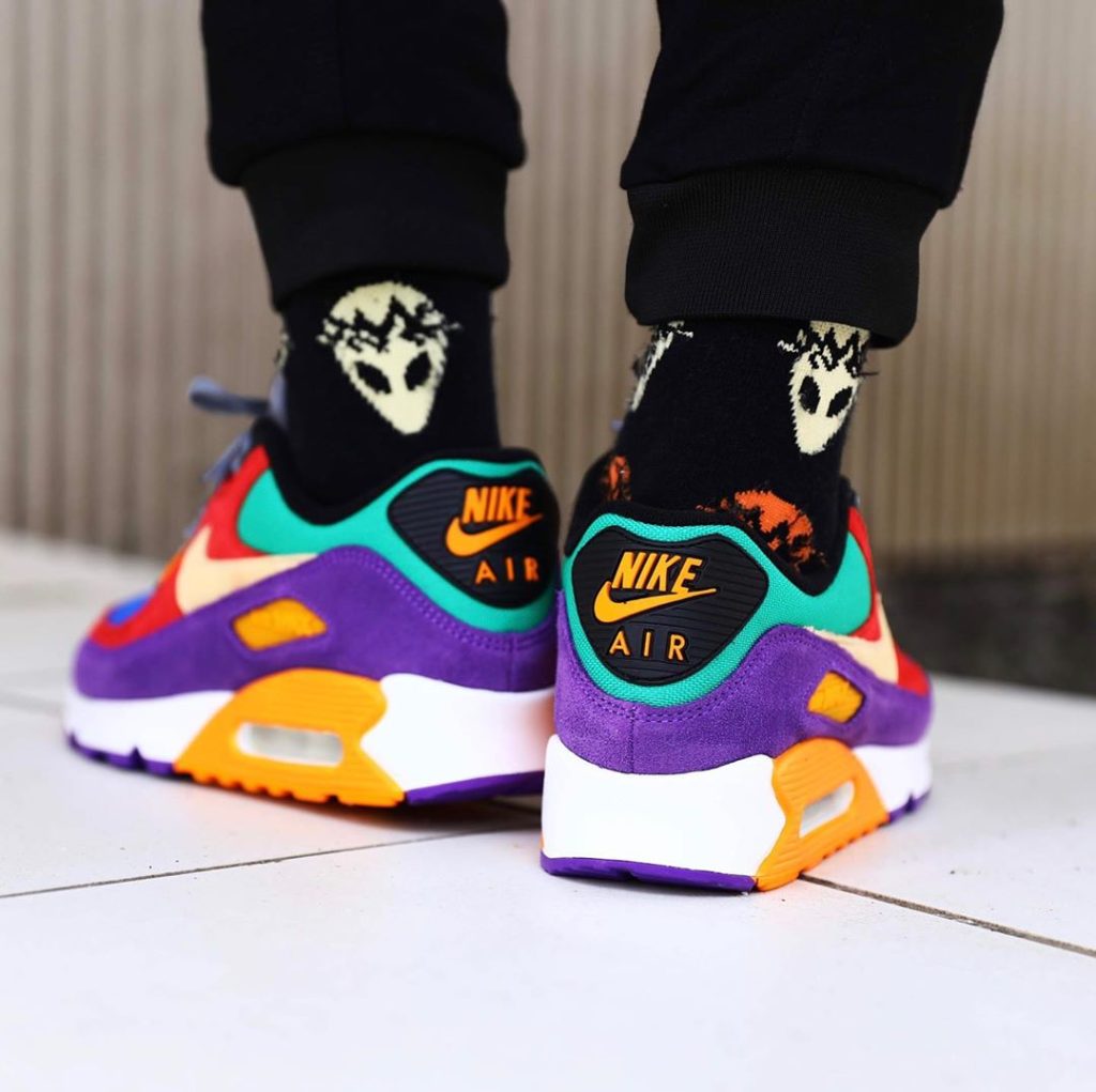 nike-air-max-90-viotech-university-red-release-20190829