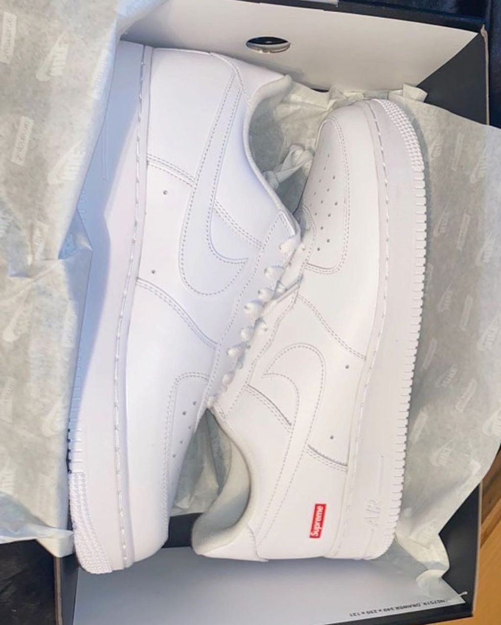 supreme-nike-air-force-1-low-release-20ss