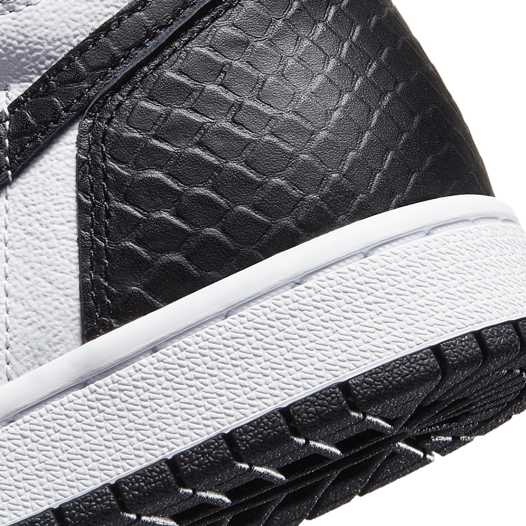 nike-air-jordan-1-satin-snakeskin-wmns-cd0461-601-release-20200806