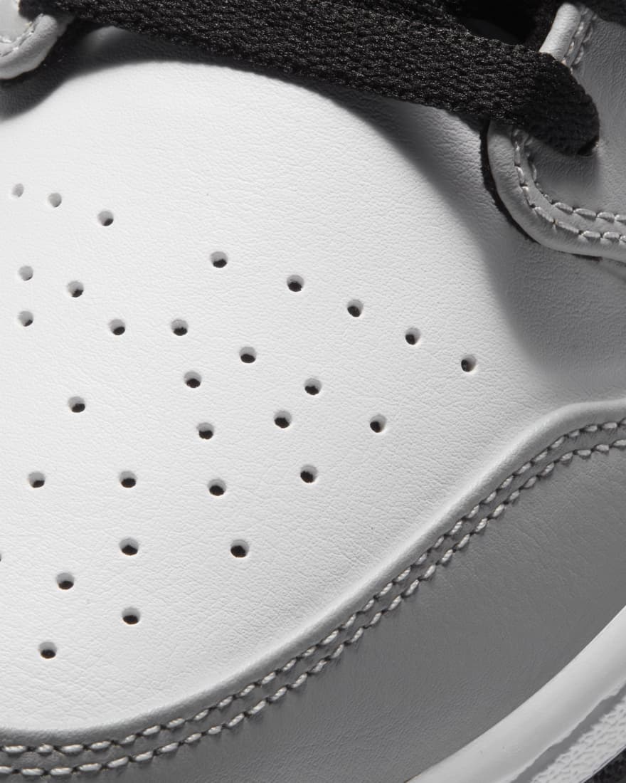 nike-air-jordan-1-low-light-smoke-grey-553558-030-release-20201127