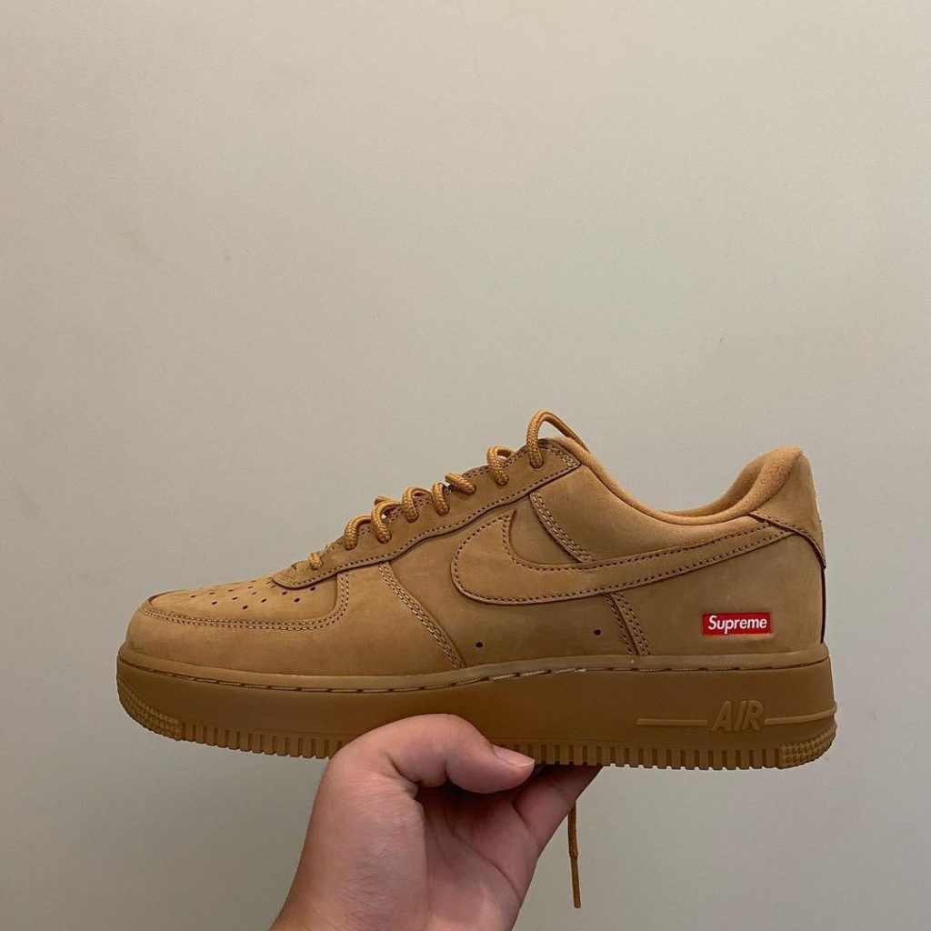 supreme-nike-air-force-1-flax-release-21fw-21aw