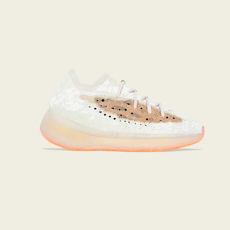 限定　YEEZY BOOST 380 Yecoraite RF　アディダス Closer Look: adidas YEEZY BOOST 380 