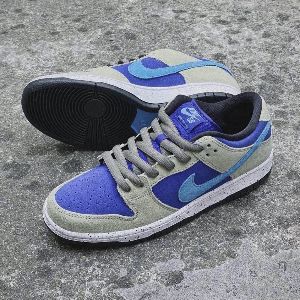 Nike Sb Dunk Celadon Suede Blue/Green in East Legon - Shoes, Sa Sneakers | Jiji.com.gh