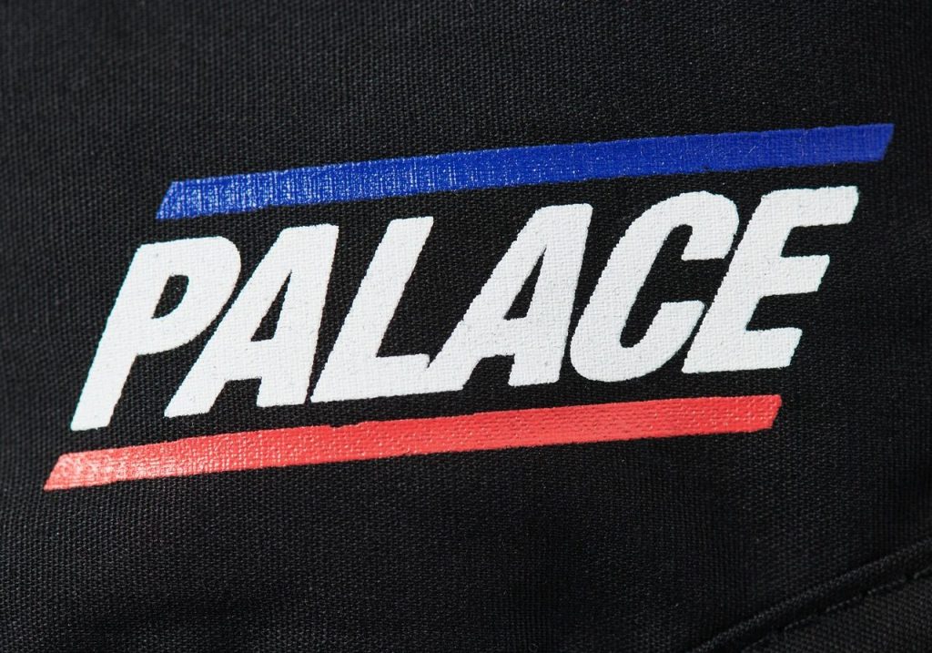palaceskateboards-2021-spring-basically-a-facemask-black