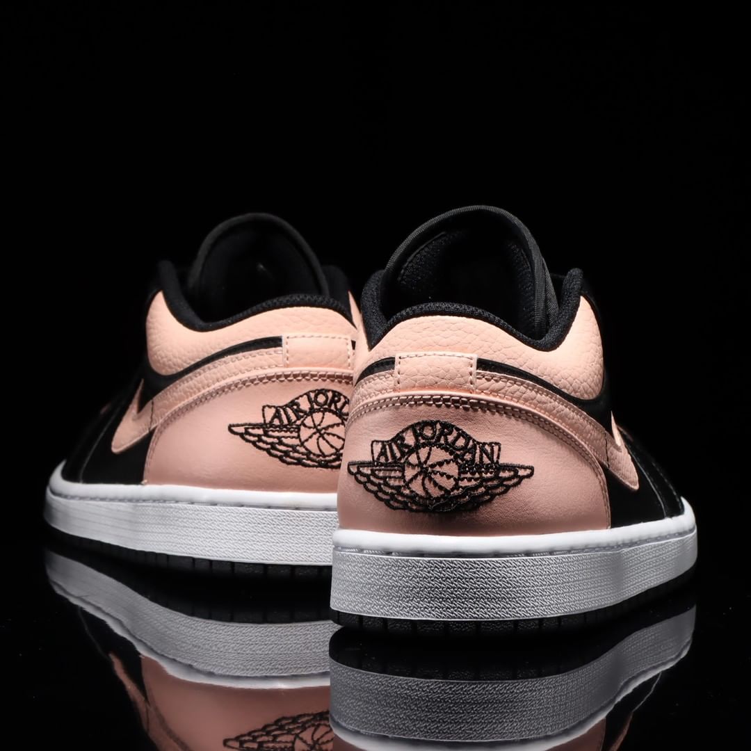 28センチワイズNIKE ナイキ AIR JORDAN1 LOW CRIMSON TINT エアジョーダン1ロークリムゾンティントスニーカー ピンク/ブラック US7.5/25.5cm 553558-034