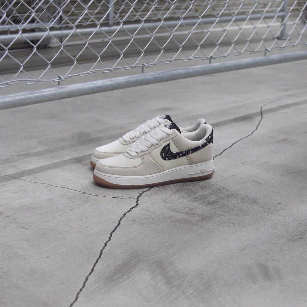 paisley swoosh nike