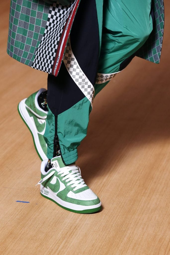 nike force lv