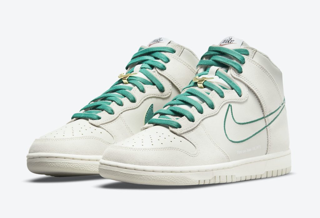 30cm NIKE DUNK HIGH SE FIRST USE