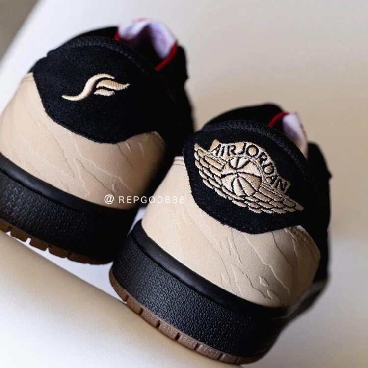 solefly-nike-air-jordan-1-low-dn3400-001-release-20211217