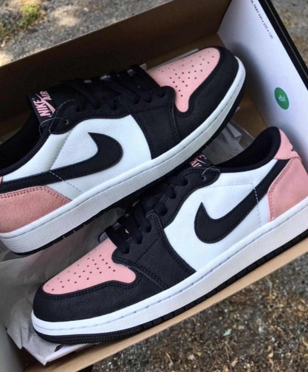 nike-air-jordan-1-retro-low-og-stage-haze-cz0790-061-release-20220628