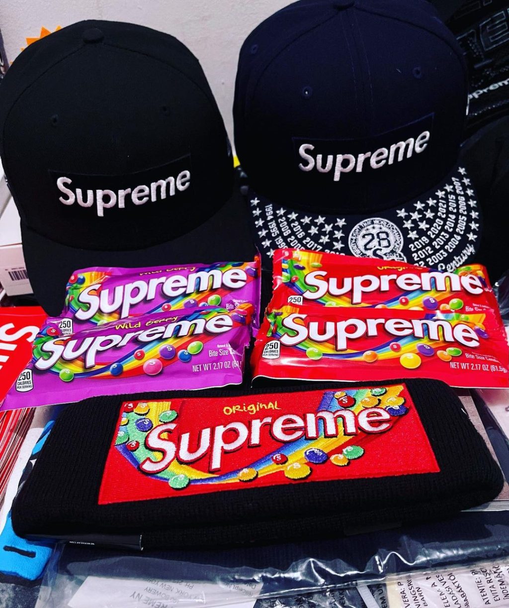 supreme-online-store-20211127-week14-release-items-look