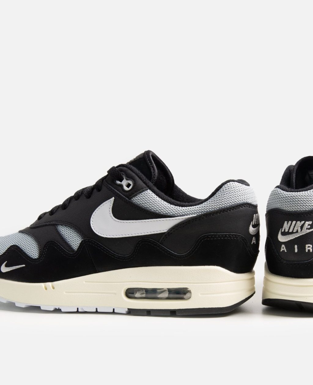 patta-nike-air-max-1-black-dh1348-001-release-20221210