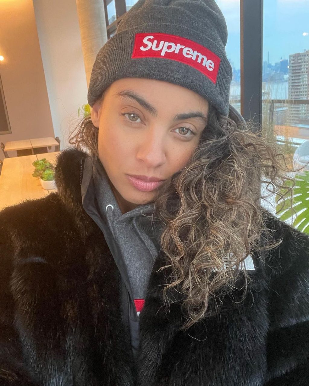 supreme-online-store-20211211-week16-release-items-look