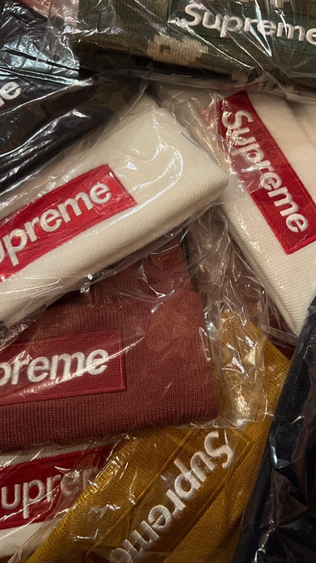 supreme-online-store-20211211-week16-release-items-look