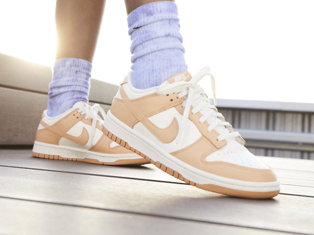 nike-dunk-low-sail-harvest-moon-wmns-dd1503-114-release-20211218