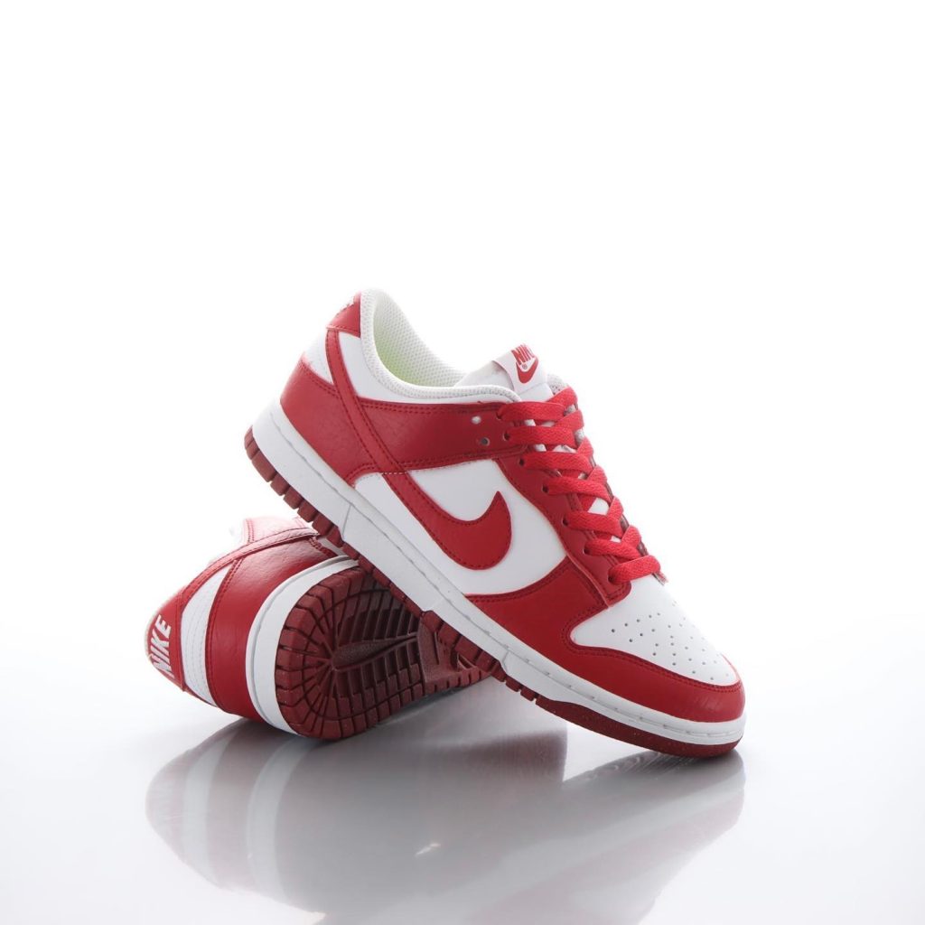 nike-wmns-dunk-low-next-nature-university-red-dn1431-101-release-20211223