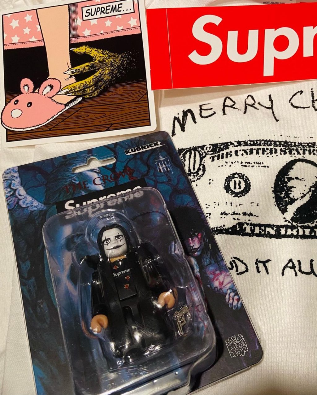 supreme-online-store-20211225-week18-release-items-look