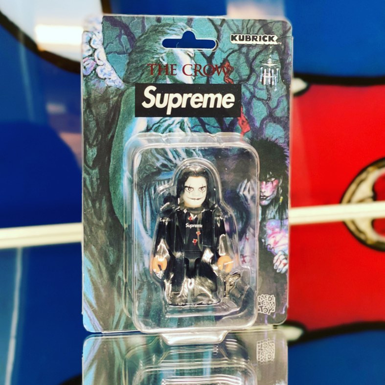 supreme-online-store-20211225-week18-release-items-look