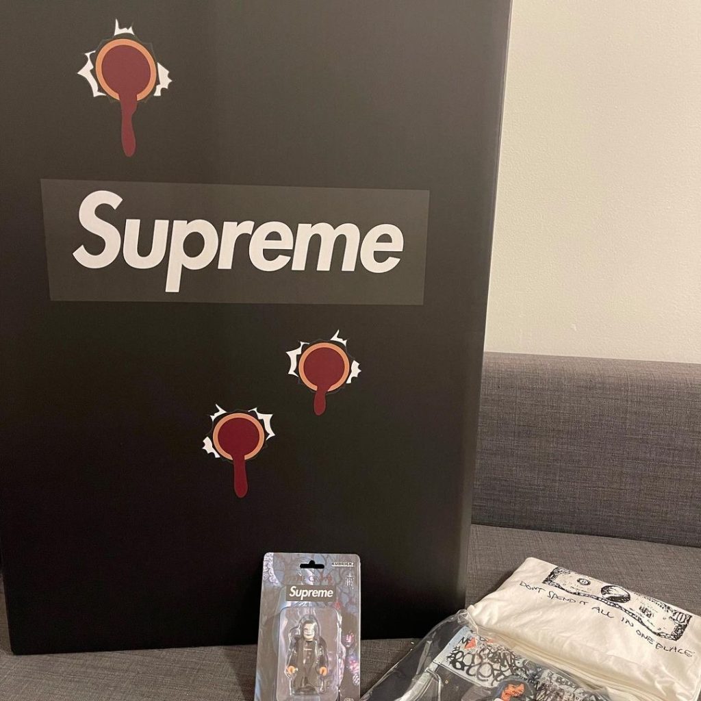 supreme-online-store-20211225-week18-release-items-look