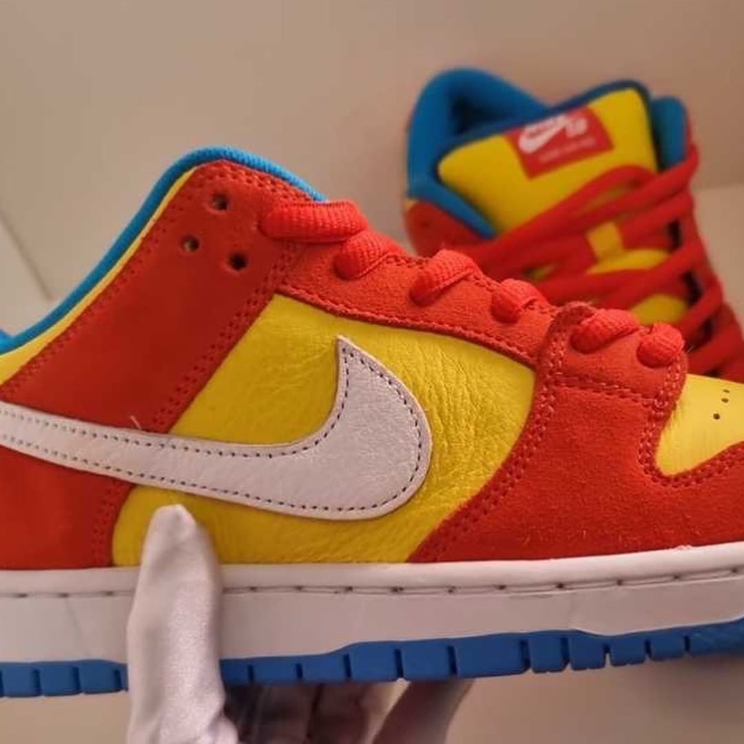 nike-sb-dunk-low-red-yellow-blue-release-2022