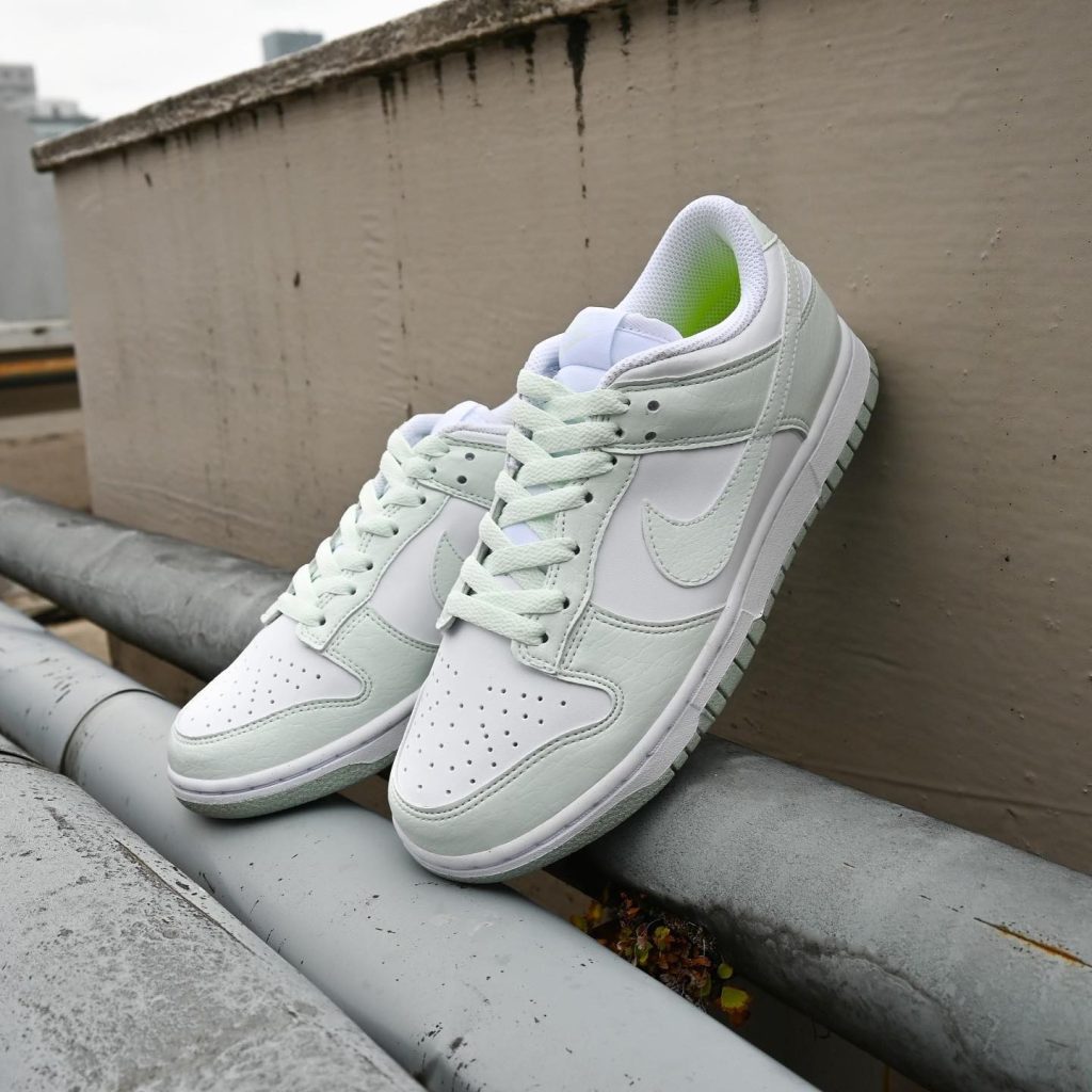 nike-wmns-dunk-low-next-nature-white-mint-dn1431-102-release-20220312