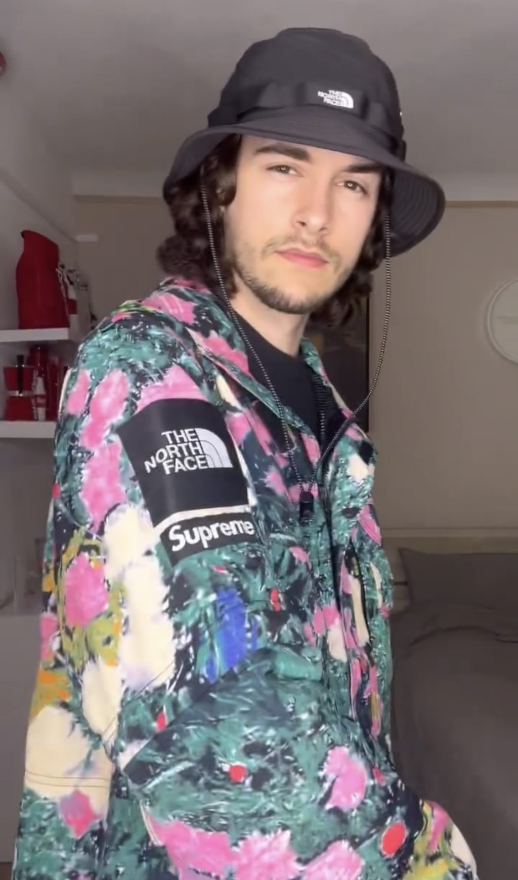 supreme-online-store-20220611-week16-release-items-look
