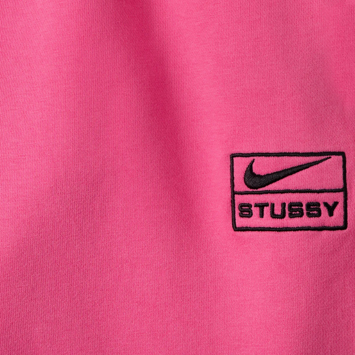 stussy-nike-air-max-2013-apparel-release-20220806