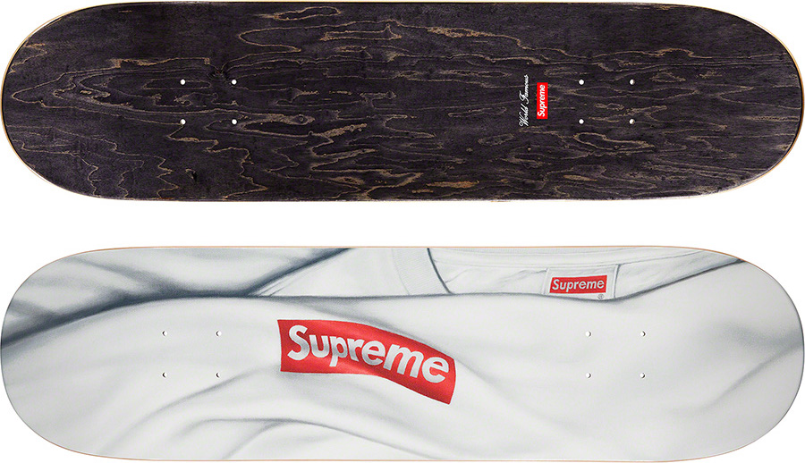 supreme-22aw-22fw-box-logo-t-shirt-skateboard