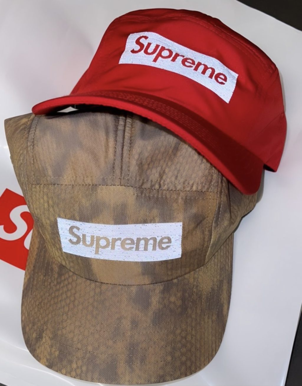 supreme-online-store-20221022-week8-22aw-22fw-release-items-look
