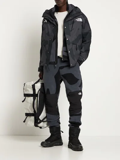 kaws-the-north-face-2nd-collaboration-release-20221025-look