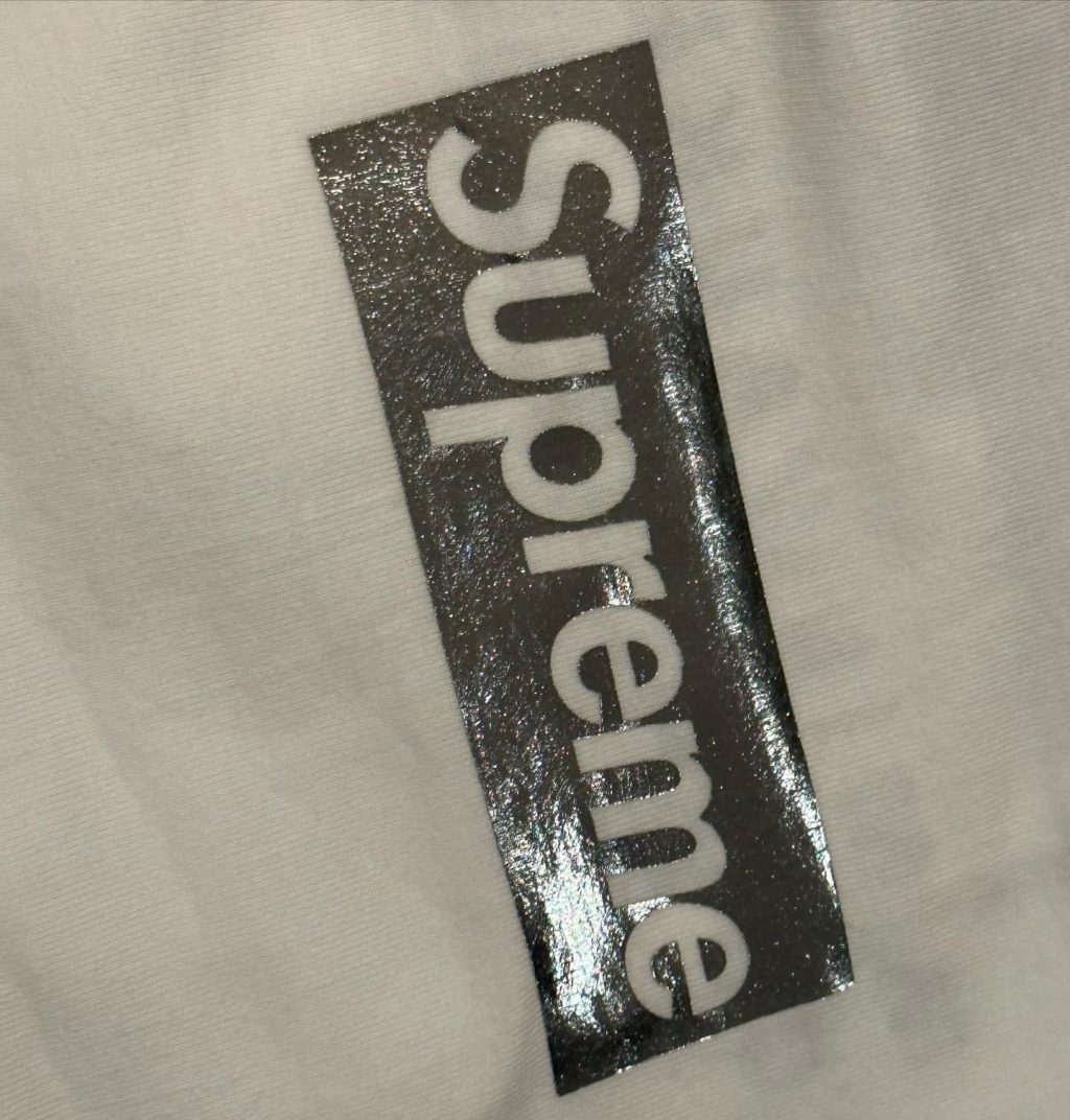 supreme-chicago-opening-box-logo-tee