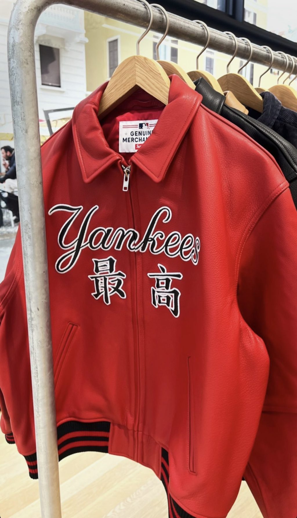 supreme-online-store-20221112-week11-22aw-22fw-release-items-look