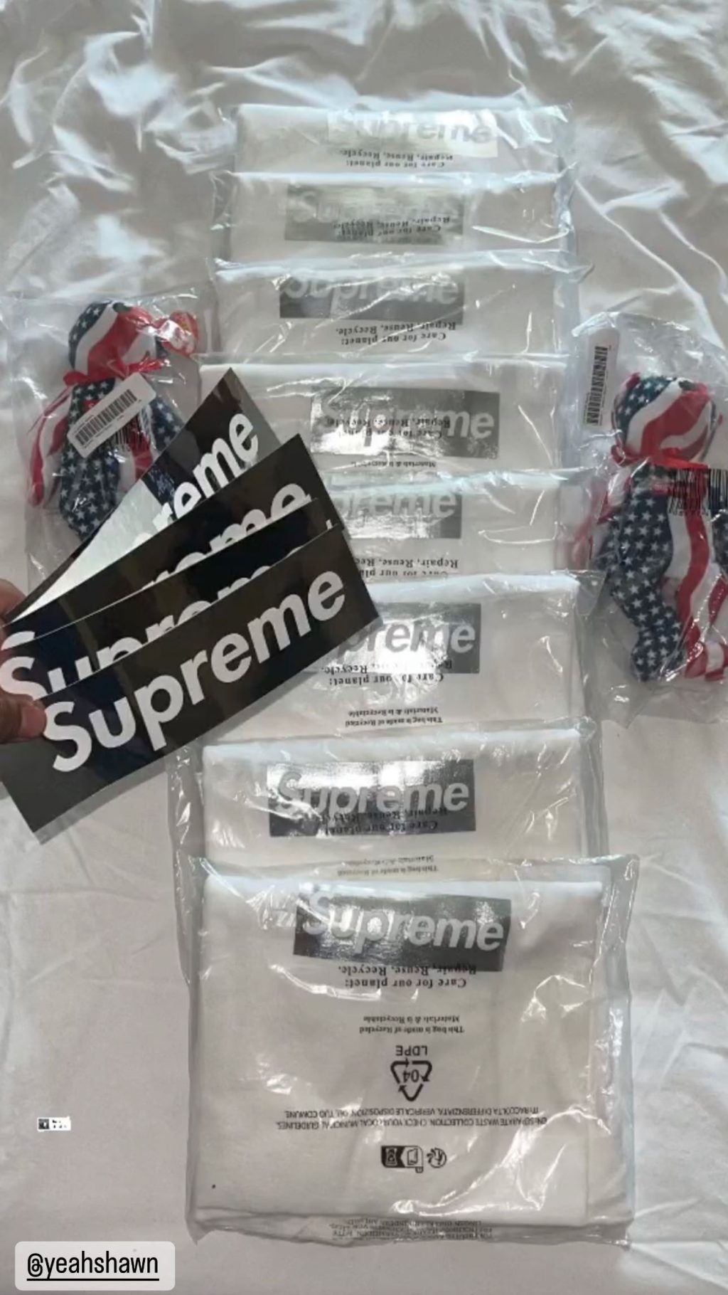 supreme-online-store-20221112-week11-22aw-22fw-release-items-look