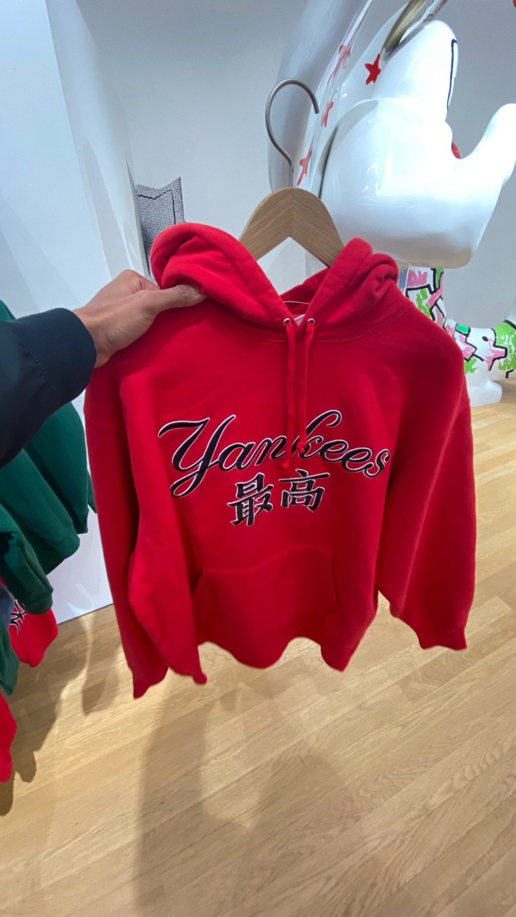 supreme-online-store-20221112-week11-22aw-22fw-release-items-look