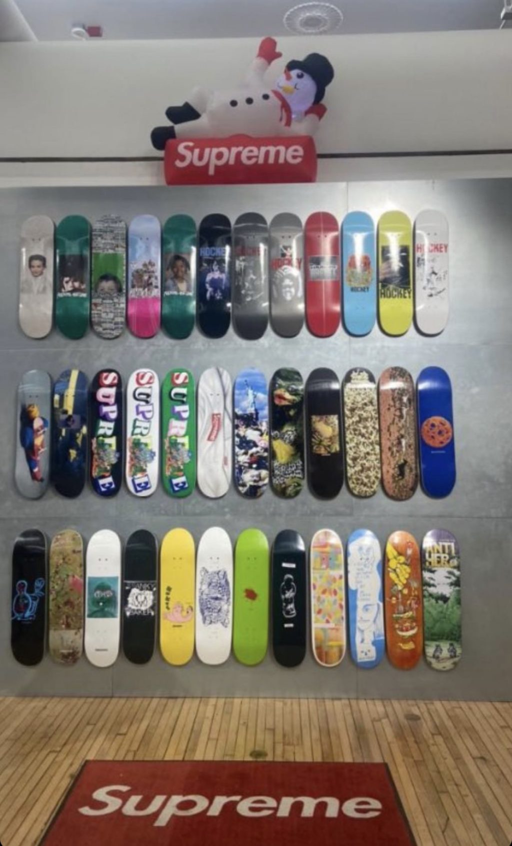 supreme-online-store-20221203-week14-22aw-22fw-release-items-look