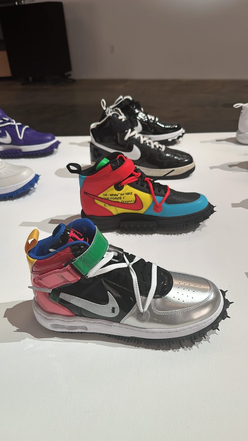 off-white-nike-air-force-1-low-mid-new-color-virgil-abloh-the-codes-c-o-architecture